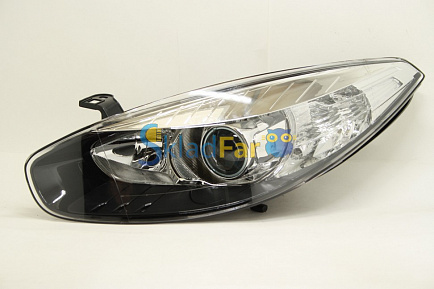 Фара левая RENAULT FLUENCE 14- с коррек