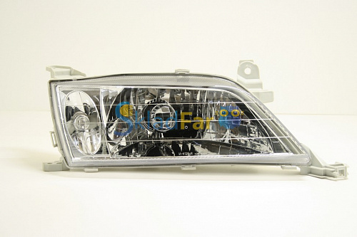 Фара правая TOYOTA CARINA 210 98-01 внутри тум