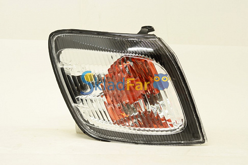 Поворотник правый TOYOTA IPSUM 98-01