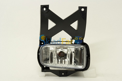 Противотуманка правая FORD ESCAPE/ MAVERICK 00-04  с ЛАМП      
