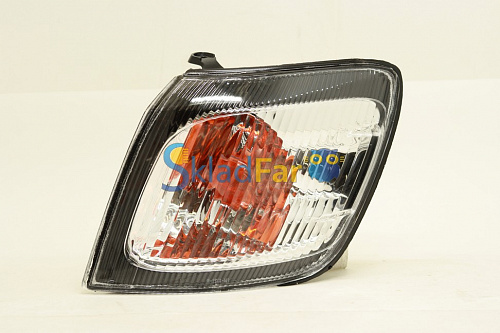 Поворотник левый TOYOTA IPSUM 98-01 