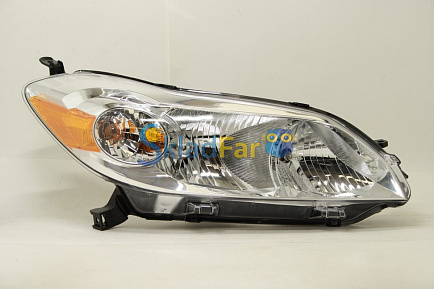 Фара правая TOYOTA MATRIX 09-13 с ламп