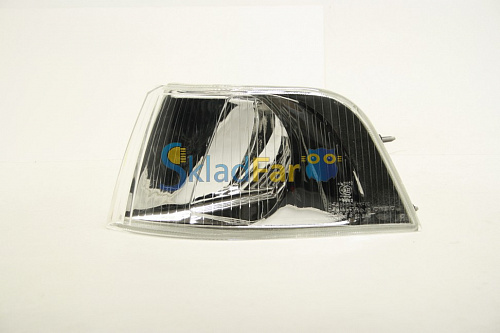 Поворотник левый  VOLVO S40 01-03 хрусталь 
