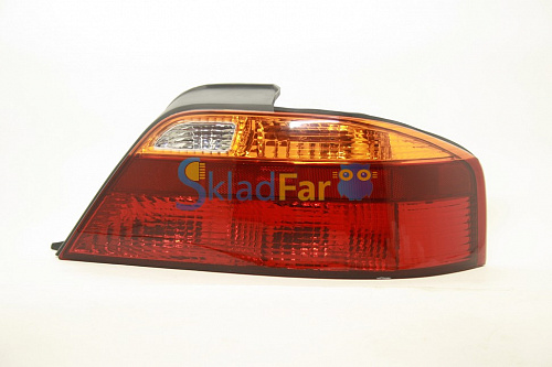 Фонарь задний правый HONDA INSPIRE / SABER 99-03 желт-бел-красн   