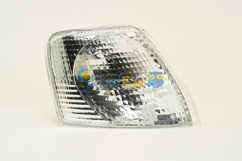 Поворотник правый VW PASSSAT 97-99 БЕЛЫЙ   