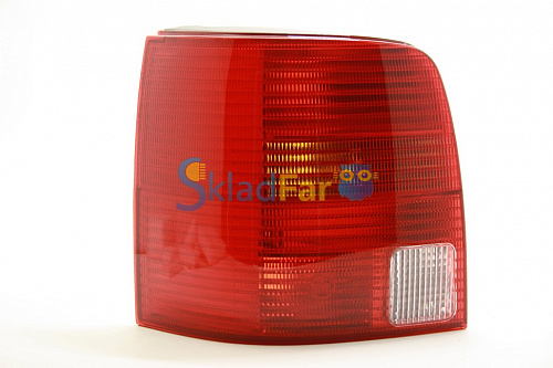 Фонарь задний левый VW PASSSAT 97-99 WAGON       