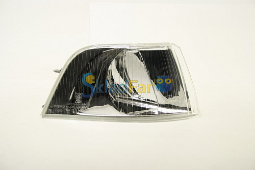 Поворотник правый  VOLVO S40 01-03 хрусталь 