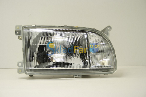 Фара правая TOYOTA HIACE 94-96