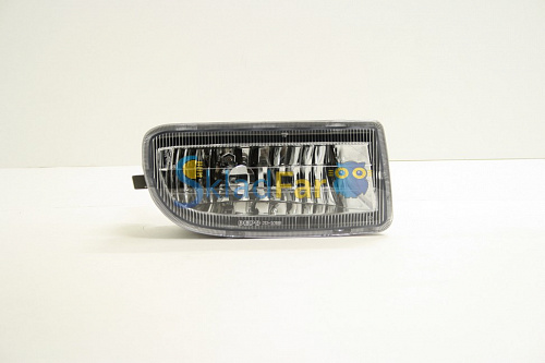 Противотуманка правая TOYOTA L/C 100 98-07 БЕЗ  ЛАМП  