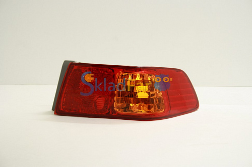 Фонарь задний правый TOYOTA CAMRY/ GRACIA 25 00-02     