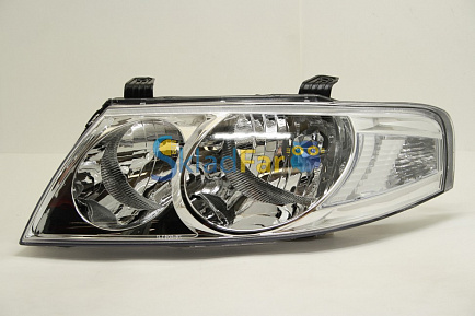 Фара левая NISSAN ALMERA/SUNNY 07-12 (215-11B7) хром