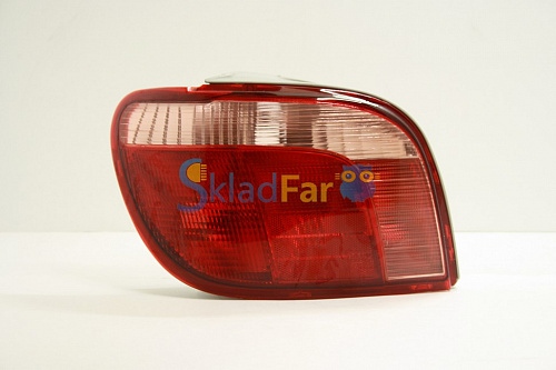 Фонарь задний левый TOYOTA YARIS/VITZ 99-02    