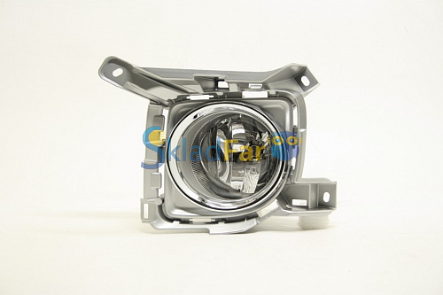 Противотуманка левая TOYOTA LAND CRUISER 200  12-15 / RAV 4 13-15  с ЛАМП и оправой   